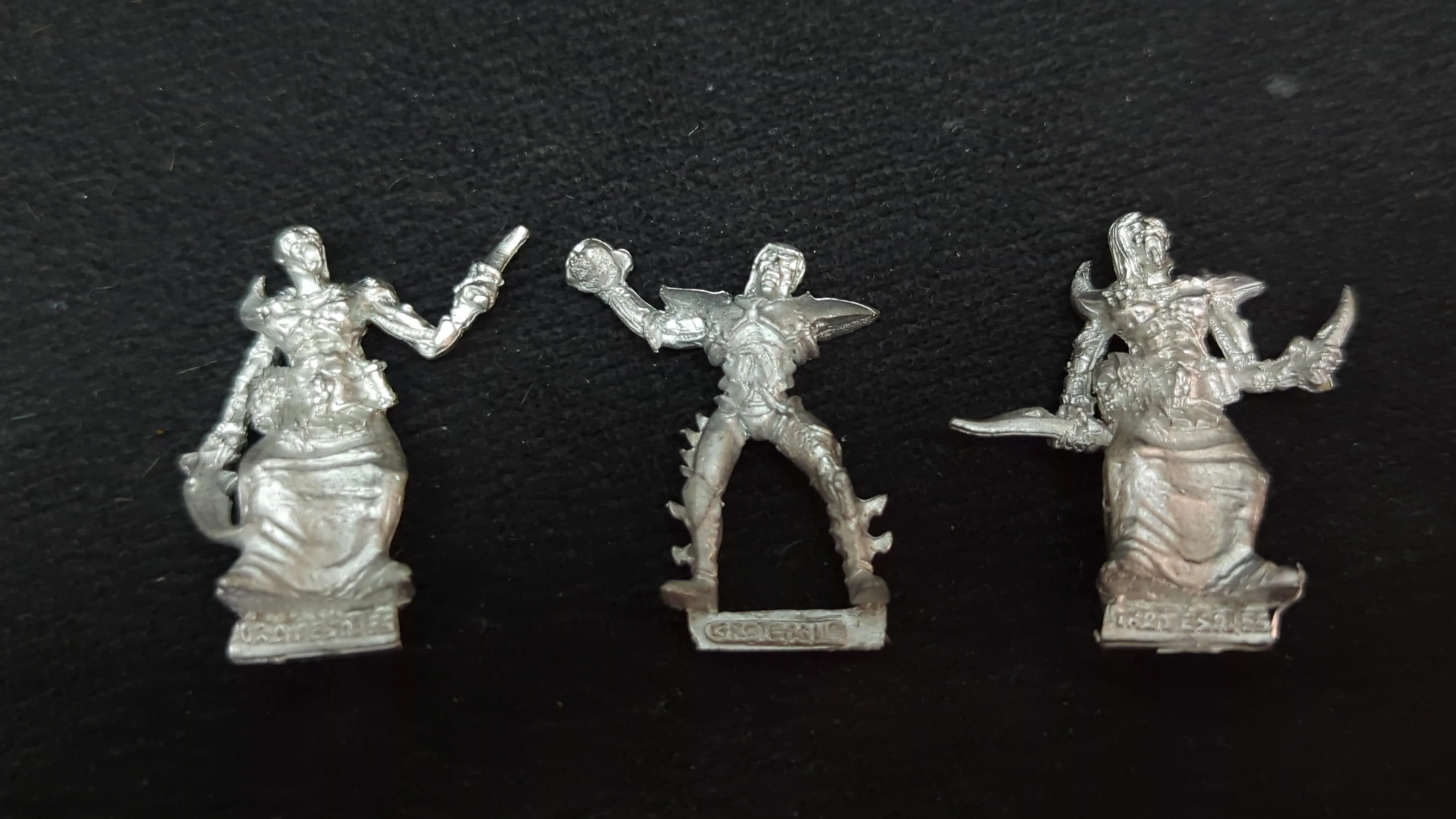 Warhammer 40k Drukhari : Grotesques (OOP Metal) x3