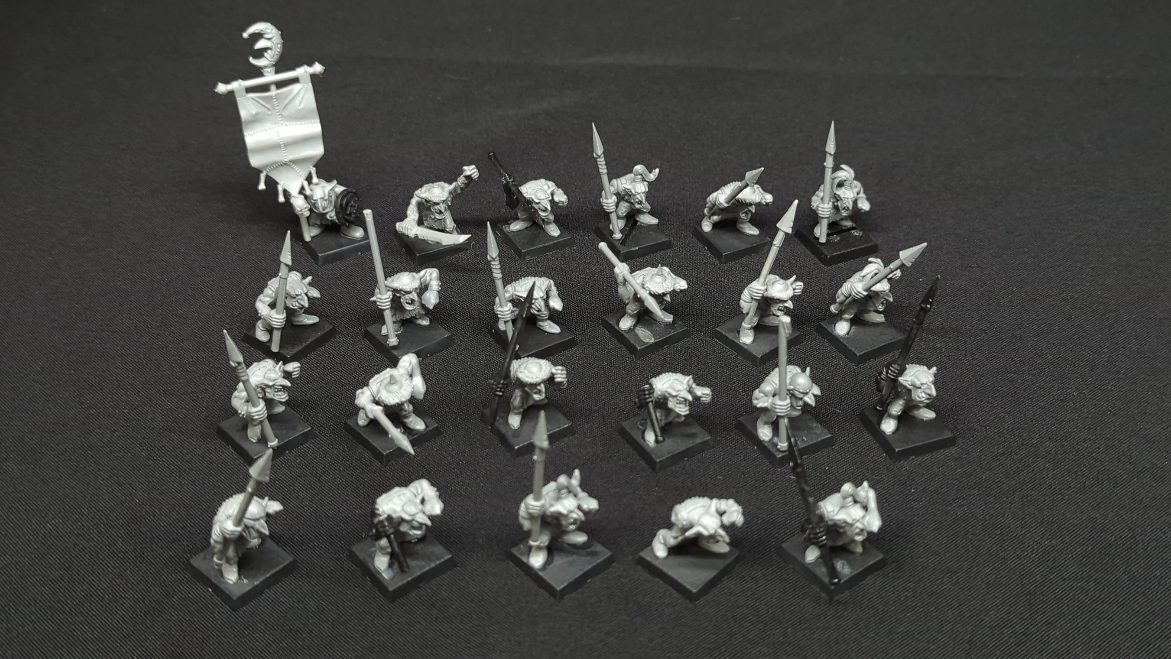 The Old World Orc & Goblin Tribes: Goblin Mobs x23