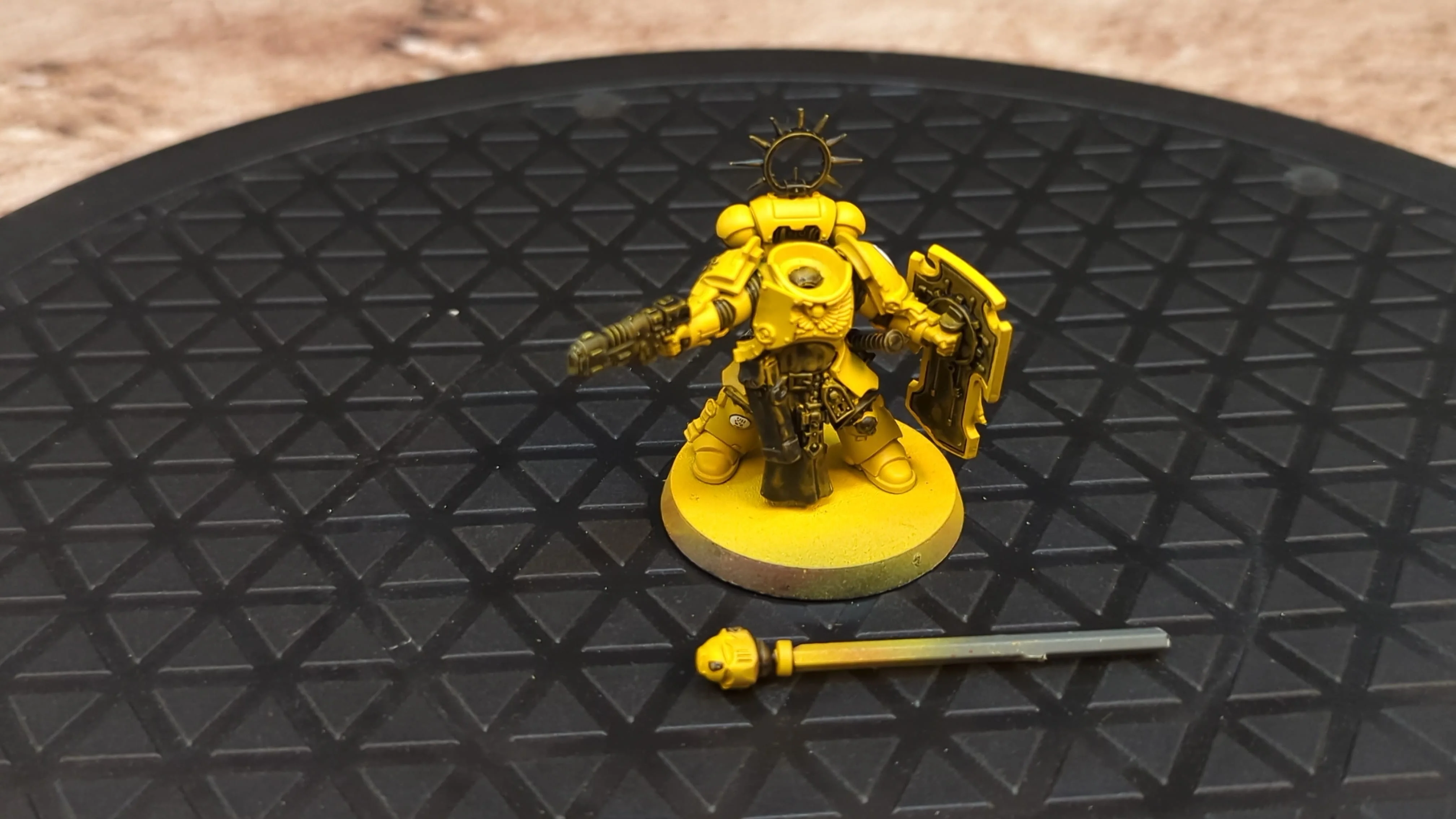 Warhammer 40k Space Marines Primaris Lieutenant with Storm Shield x1