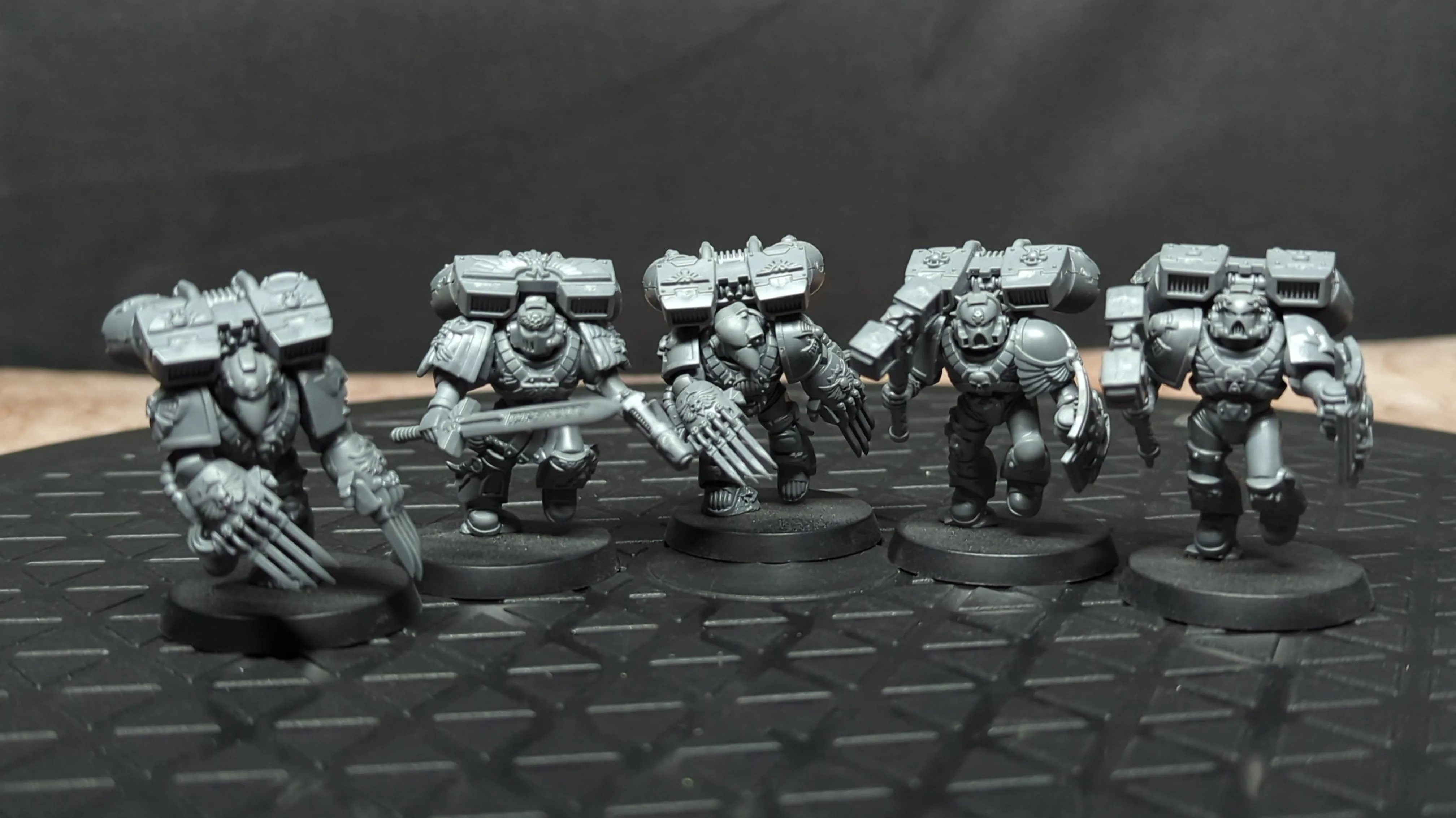 Warhammer 40k Space Marine Assault Squad x5