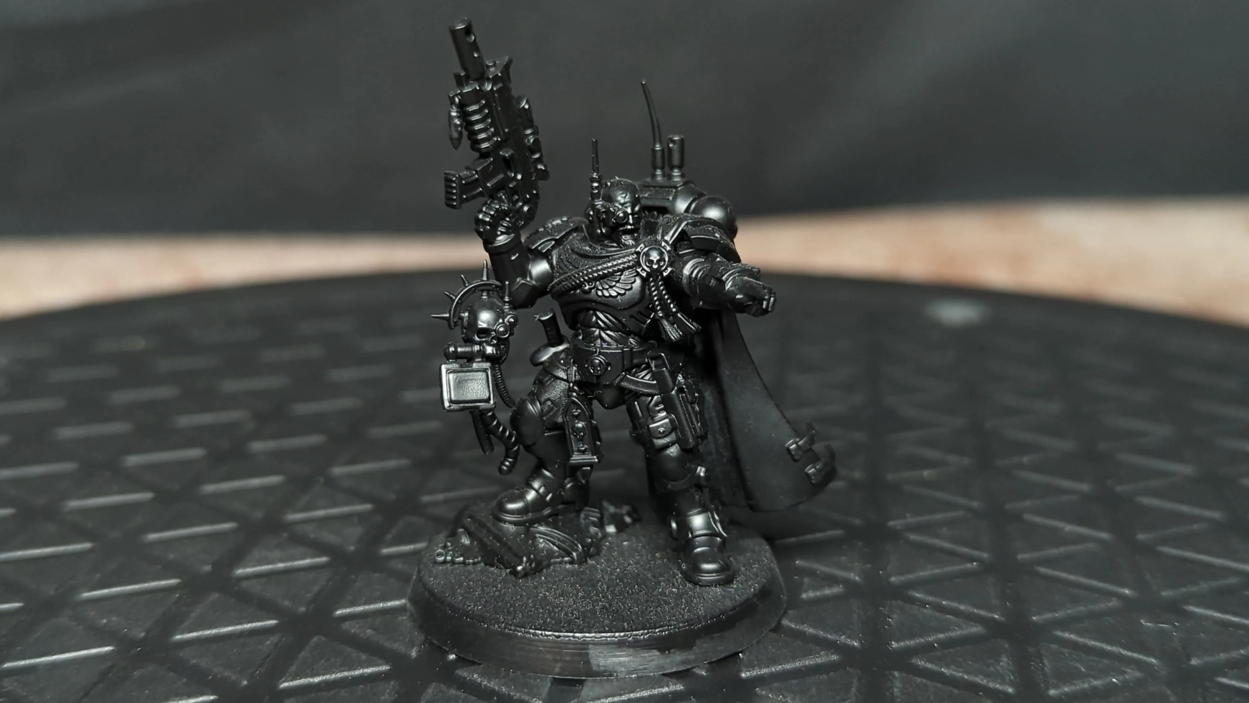 Warhammer 40k Space Marines Primaris Captain in Phobos Armor x1
