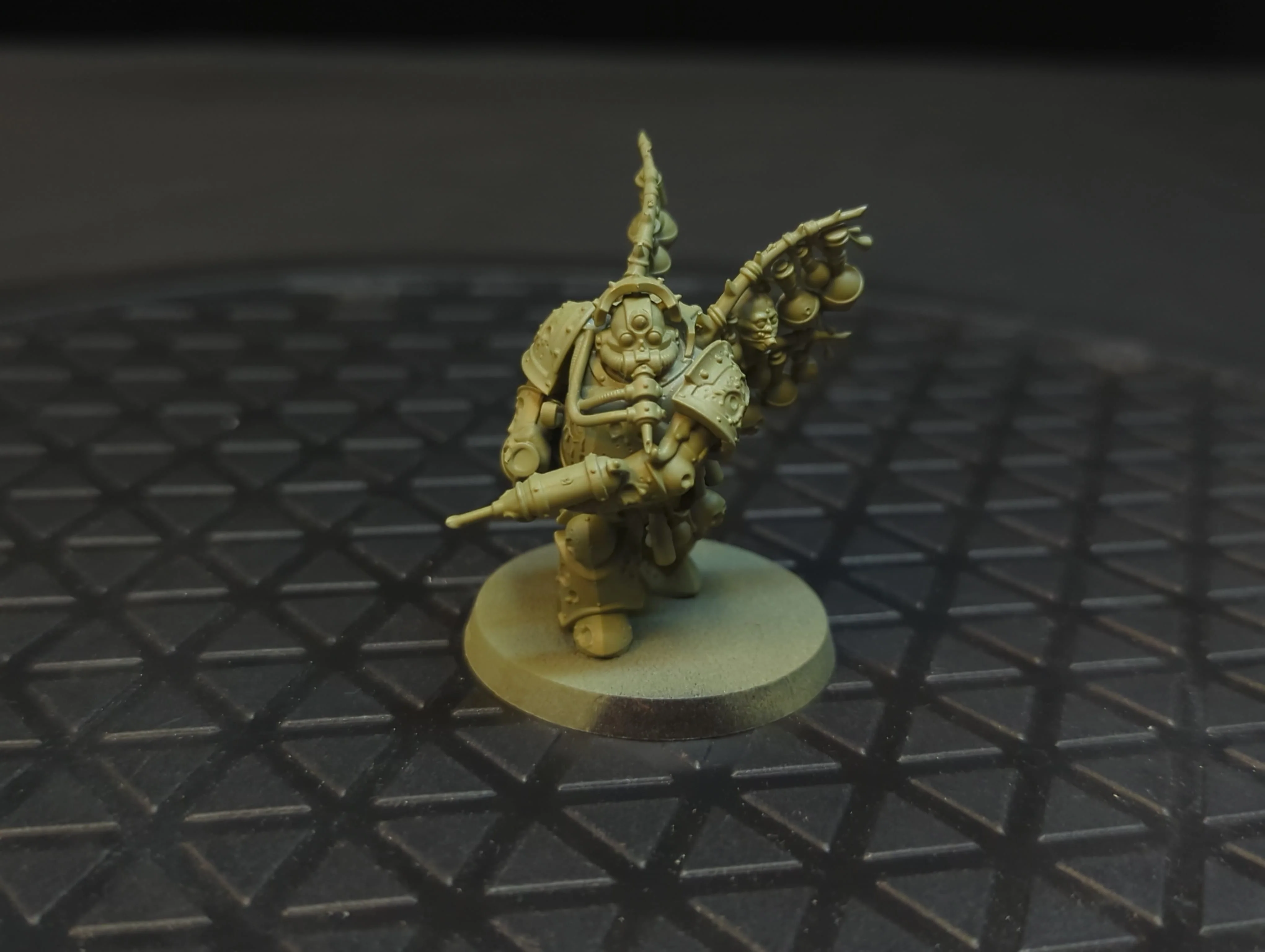 Warhammer Death Guard Biologus Putrifier x1