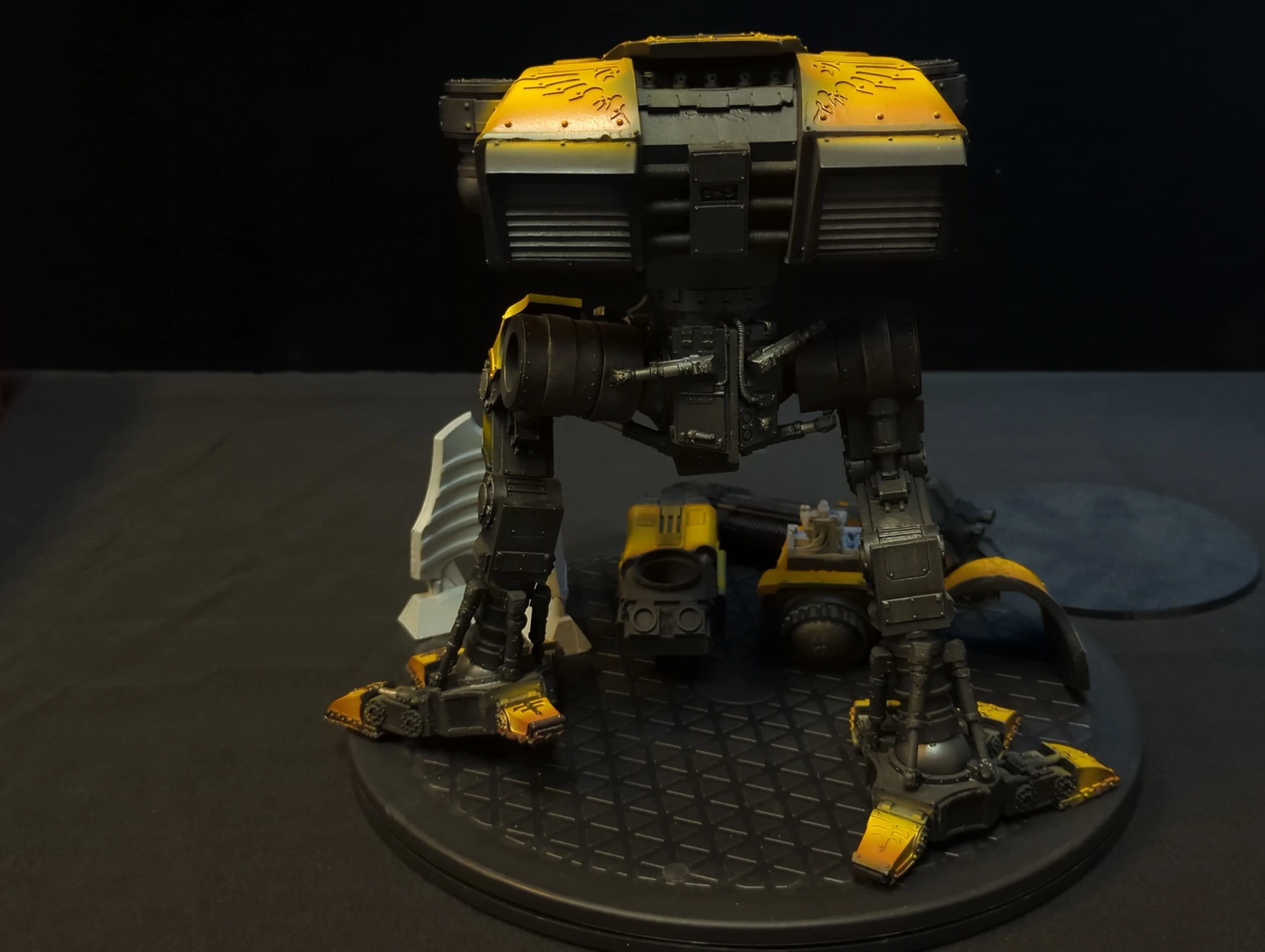 Warhammer Mars Pattern Warhound Titan Body + Titan Plasma Blastgun + Plasma Blastgun x1 - Image 3