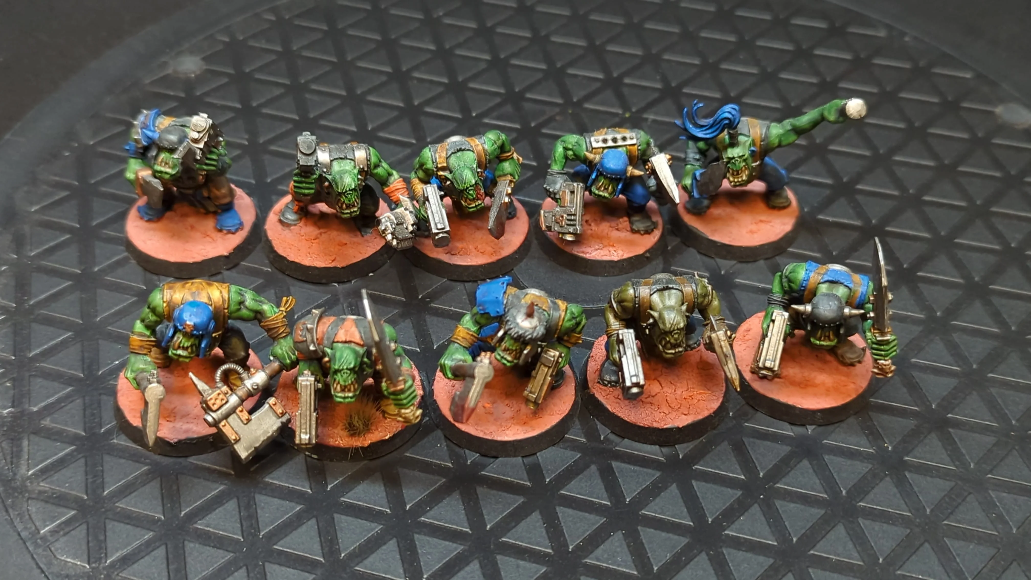 Painted Second-hand - Tabletop & Above Tabletop