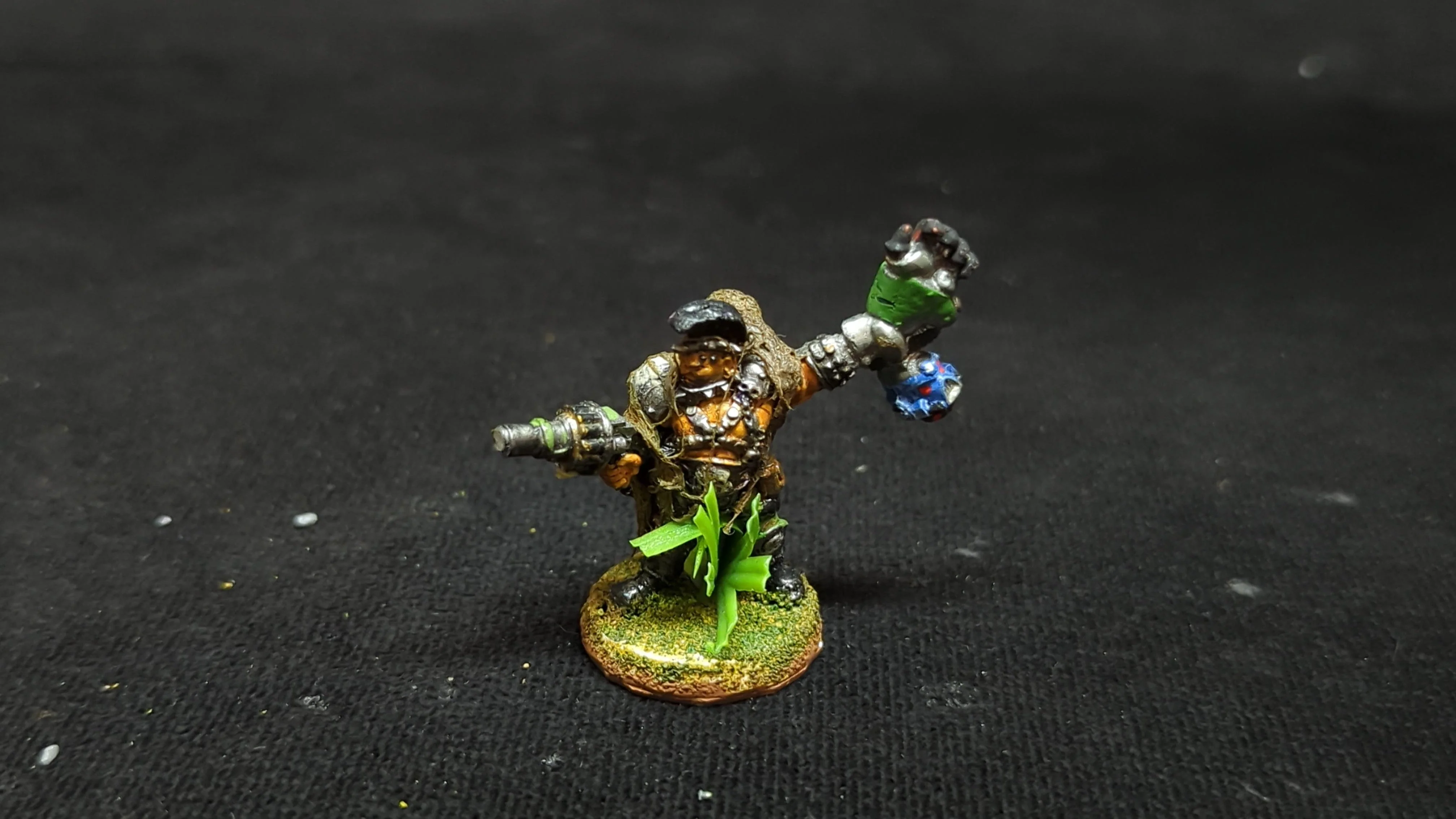 Necromunda Necromunda Goliath Leader x1 OOP Painted